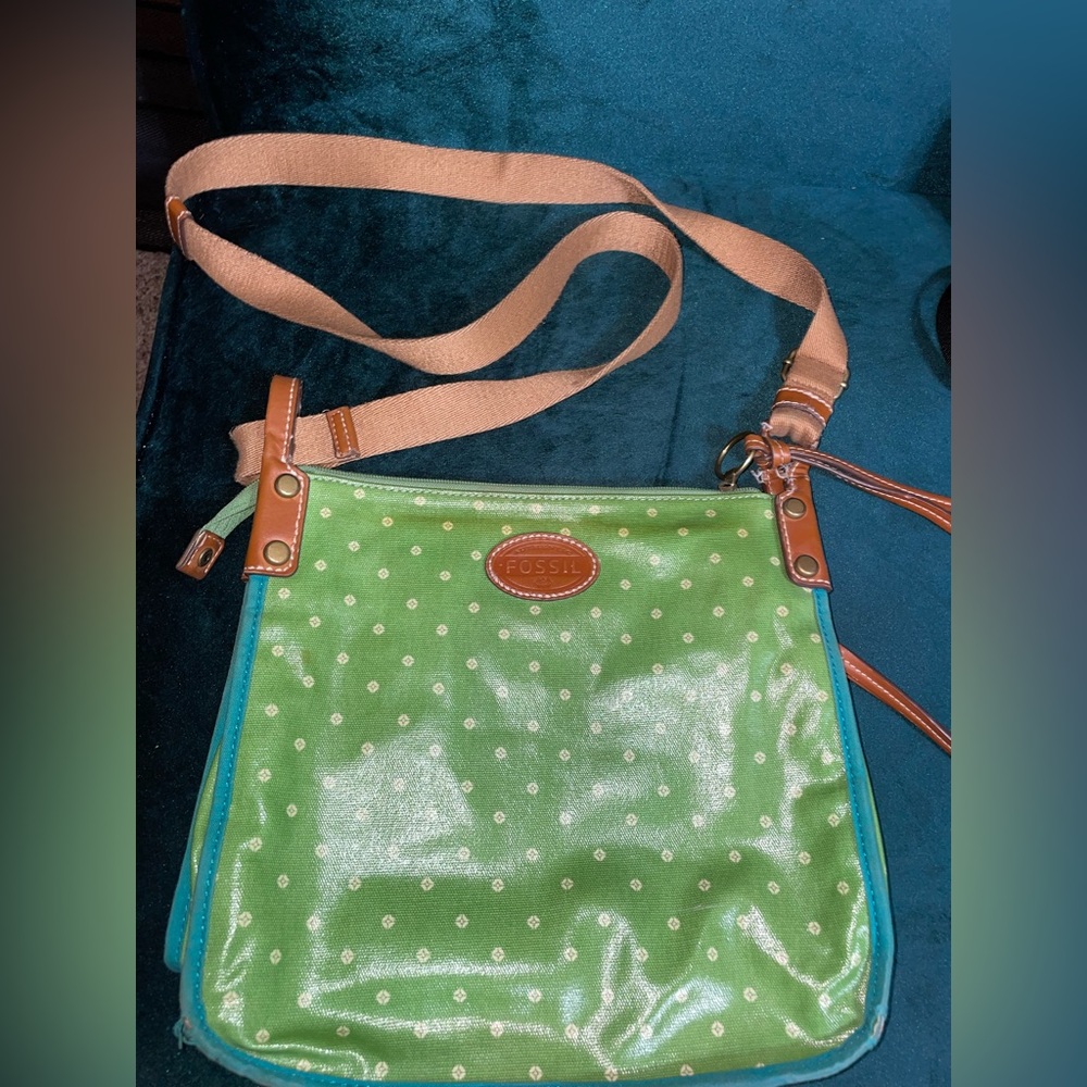 Green/white dot Fossil Crossbody Bag with purple lining